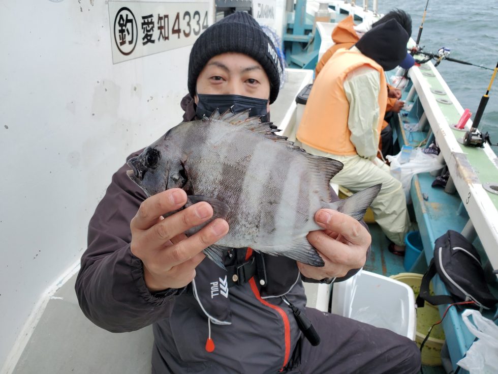 伊良湖沖、サンバソウ爆発!