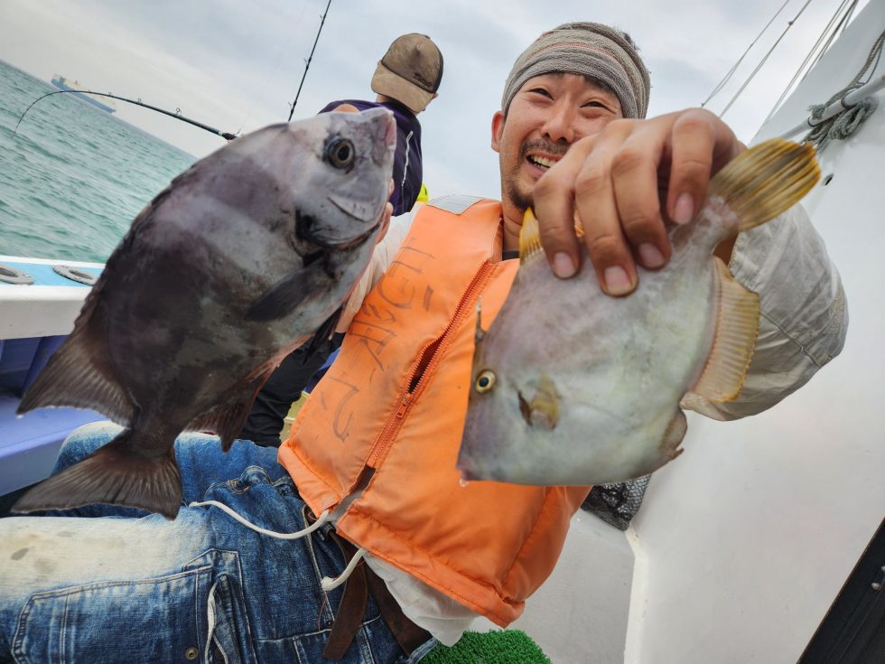 活きウタセエビ五目釣り！