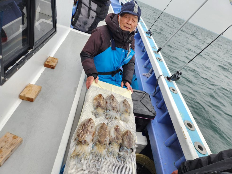 肉厚コウイカぼこぼこ！