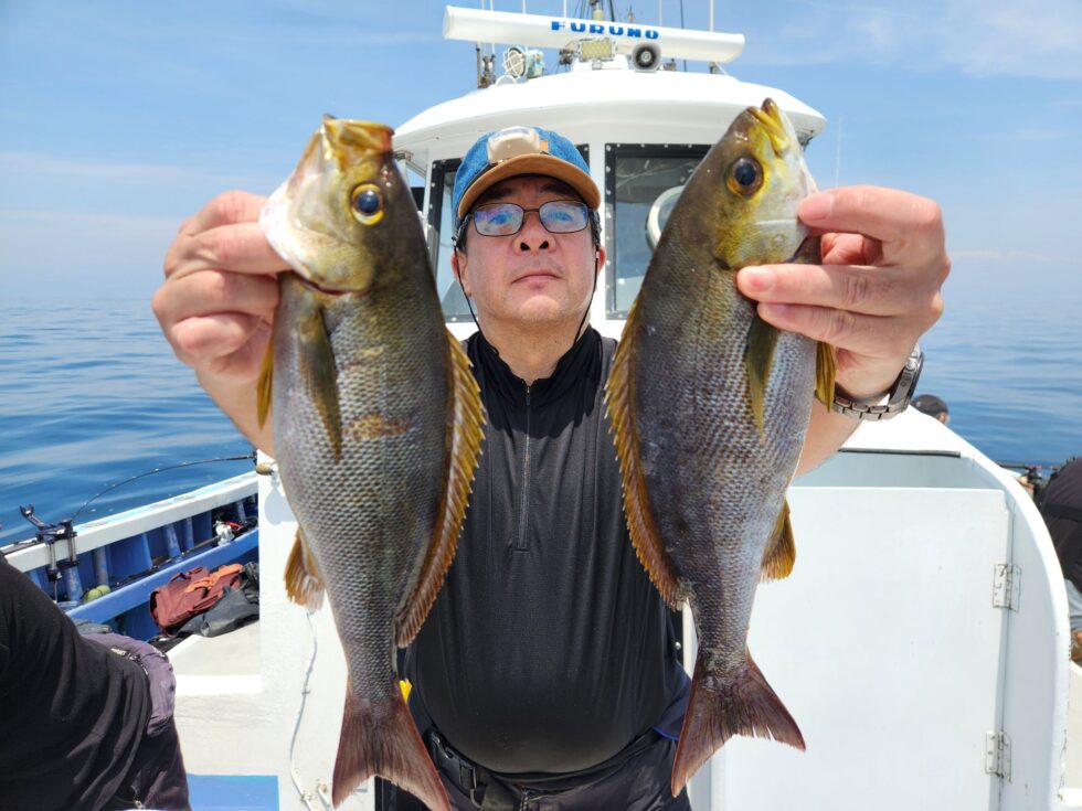 明日(木)イサキ釣り空き多数、朝の飛び入りOK