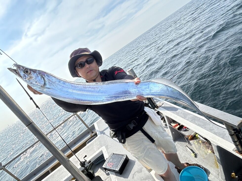 誘う、アタリを出す、掛ける!テンヤタチウオゲームが熱いっ!