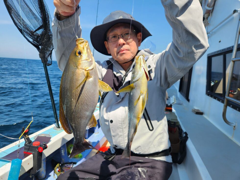 明日、イサキ釣り、テンヤタチウオ専門、出船確定です