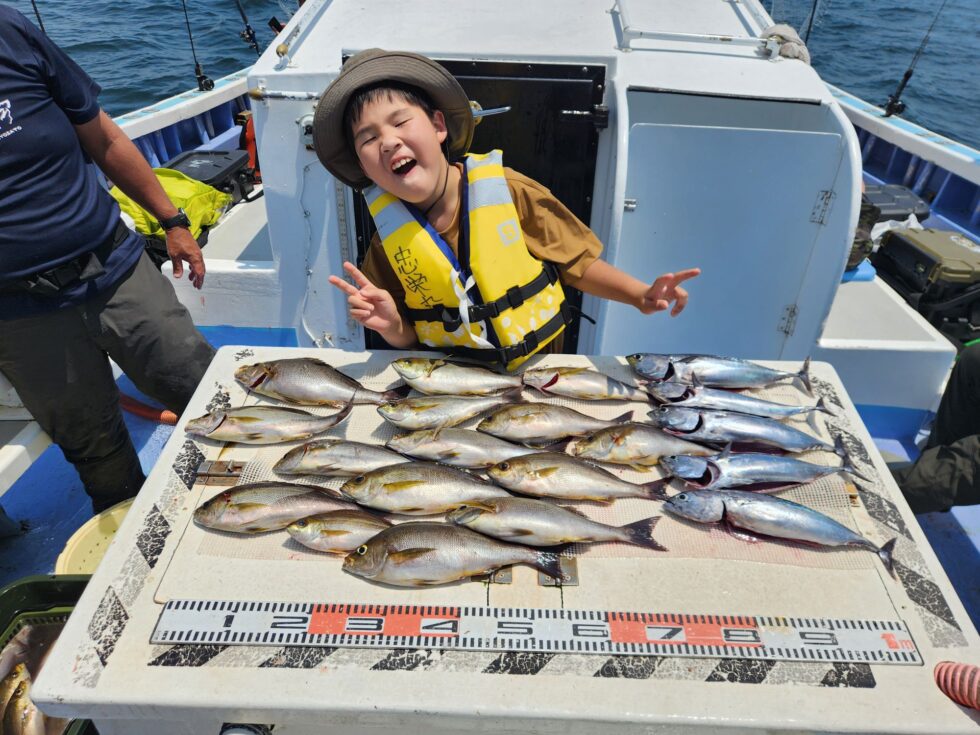 釣りボーイも大活躍!