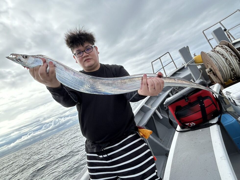 伊良湖沖テンヤタチウオ専門!少ないアタリをものに!