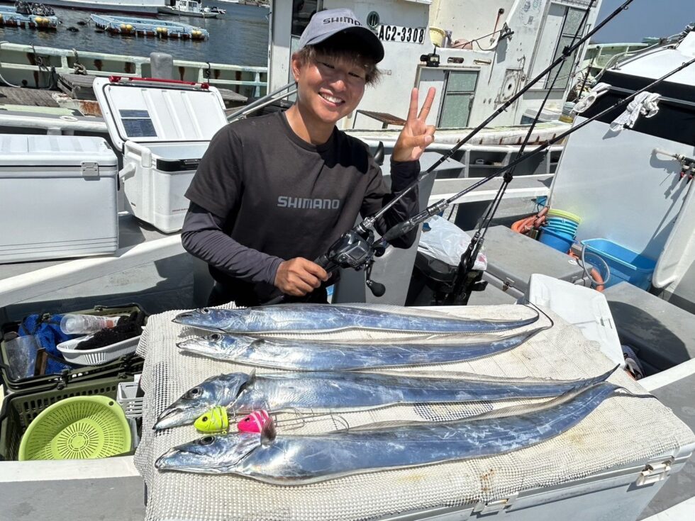 伊良湖水道大型タチウオ!