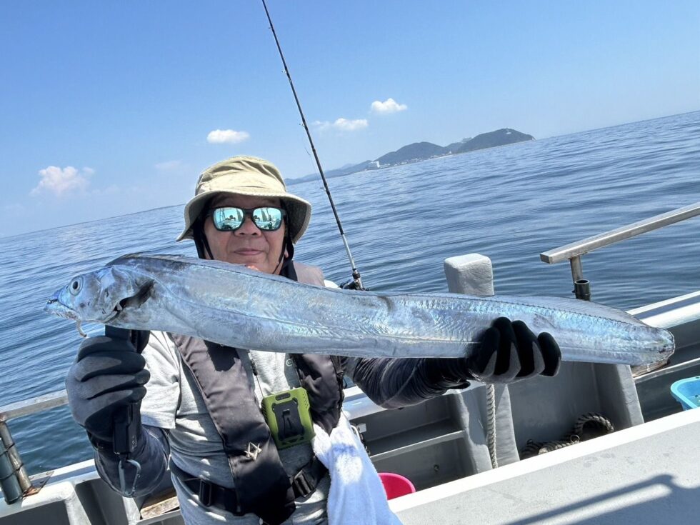 伊良湖水道タチウオ豪快！