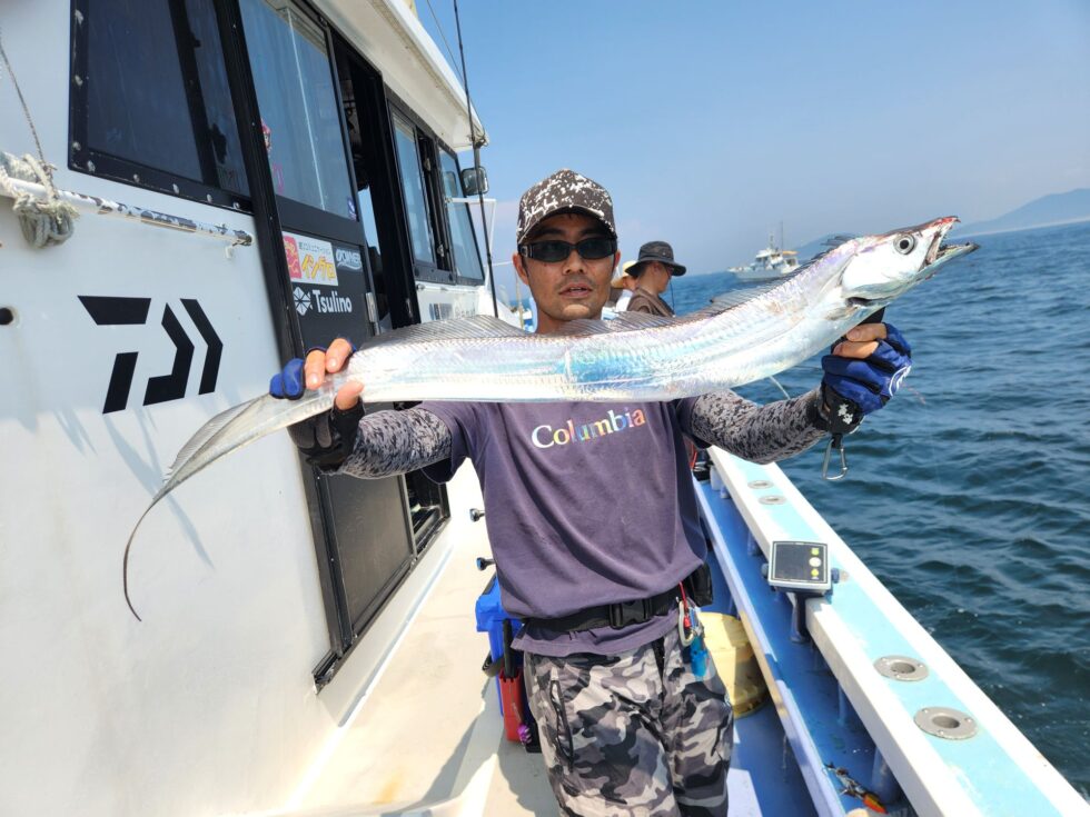 伊良湖水道大型タチウオ狙いっ!