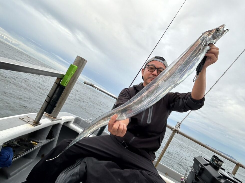 伊良湖水道テンヤタチウオ専門!メーター越え爆発!