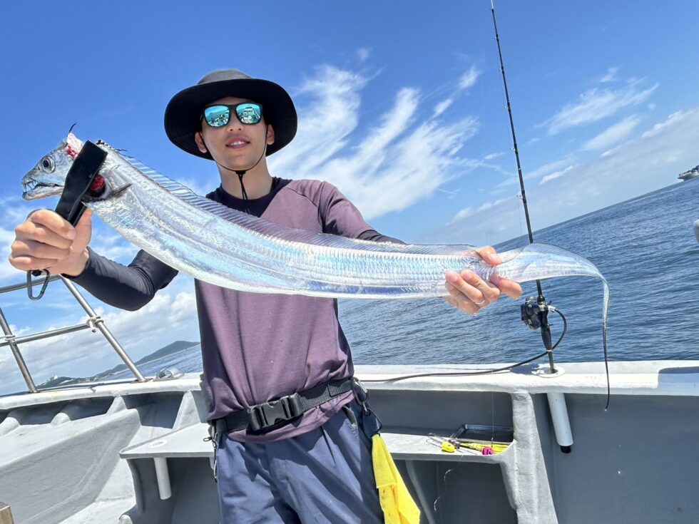 大型ゲット！テンヤタチウオ専門の醍醐味ですね