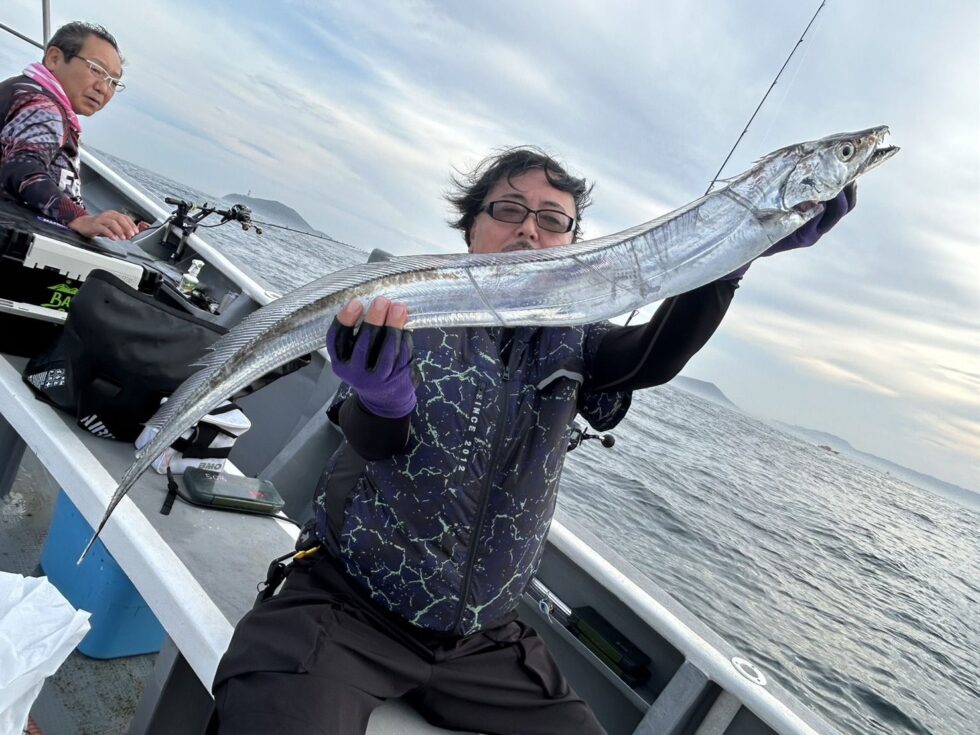 テンヤタチウオ専門2隻分乗でした