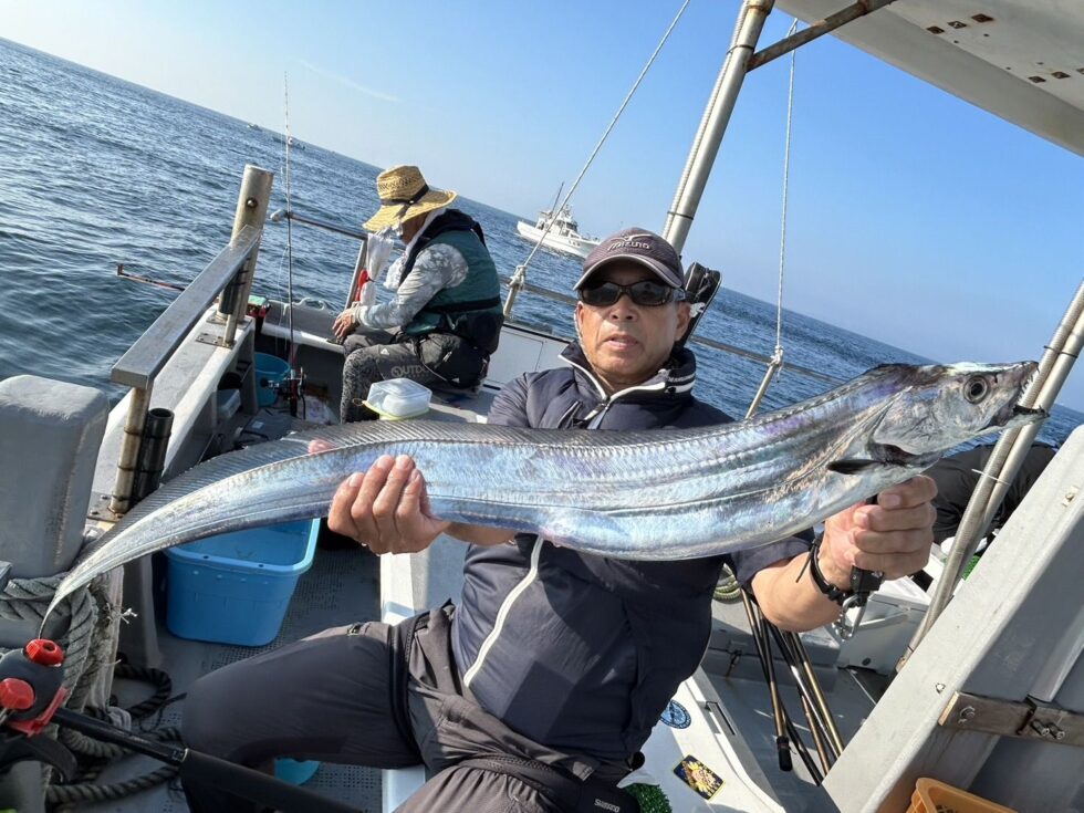 伊良湖水道極太タチウオ爆発！明日もかなり期待！