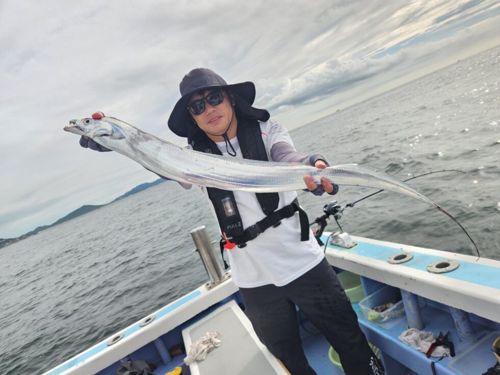 2隻に分乗ゆったり釣行でした。