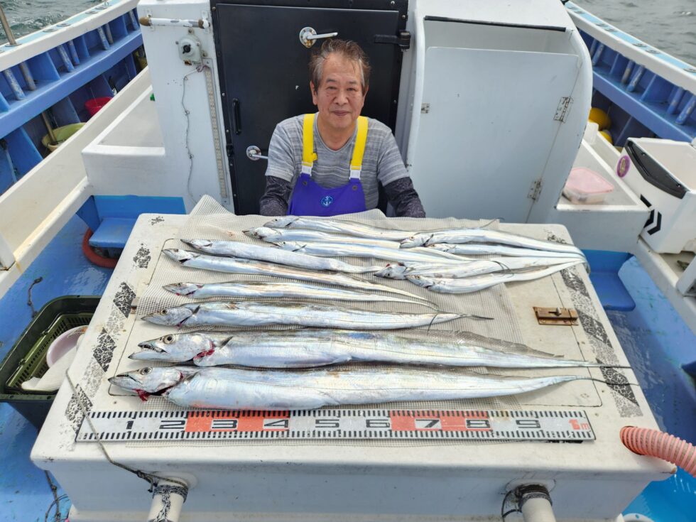 テンヤタチウオ専門で出船中!
