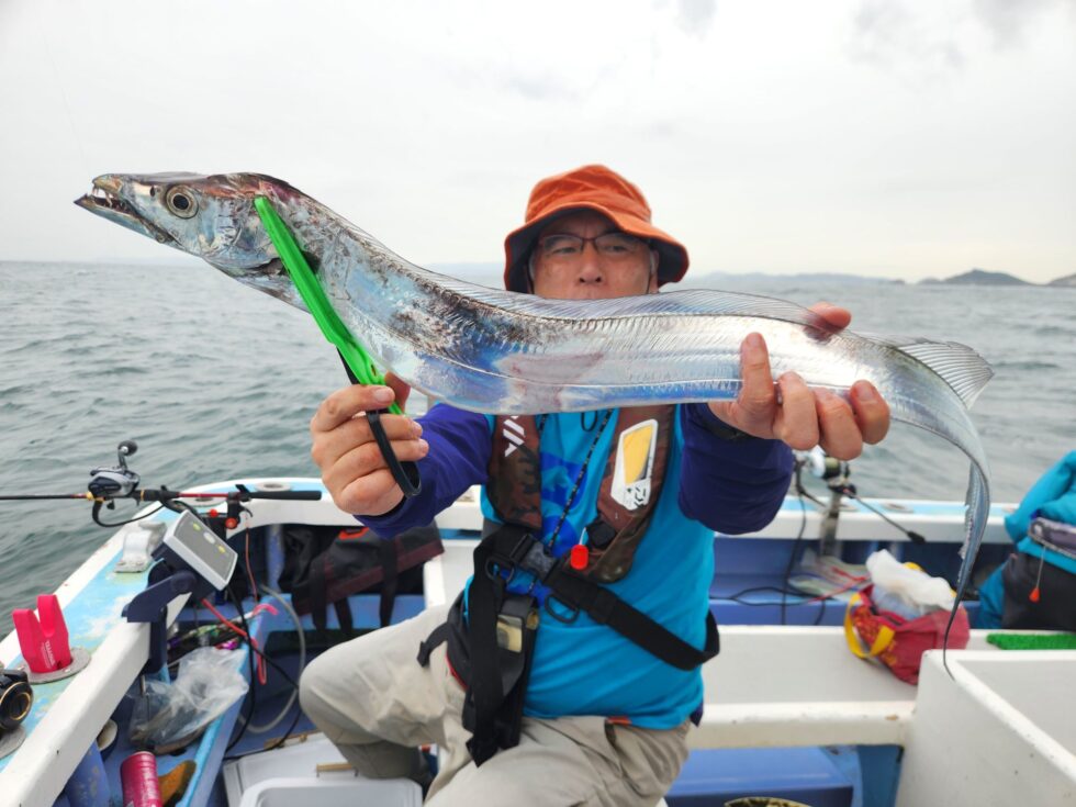 伊良湖水道アタリ活発！