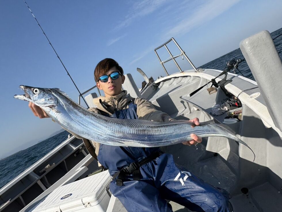 三重県国崎港　幸丸の息子さん晴喜君。今日もお見事でした