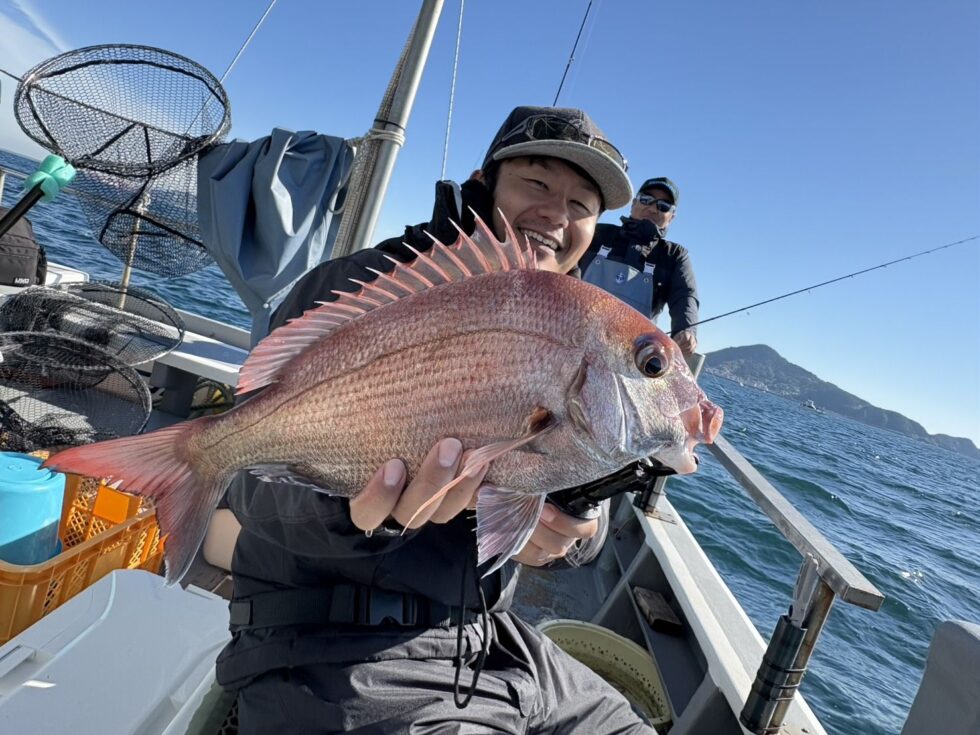 一つテンヤ真鯛船！真鯛好調ー！