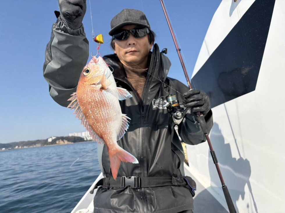 一つテンヤ真鯛船！近場ポイントが当たりでしたね。
