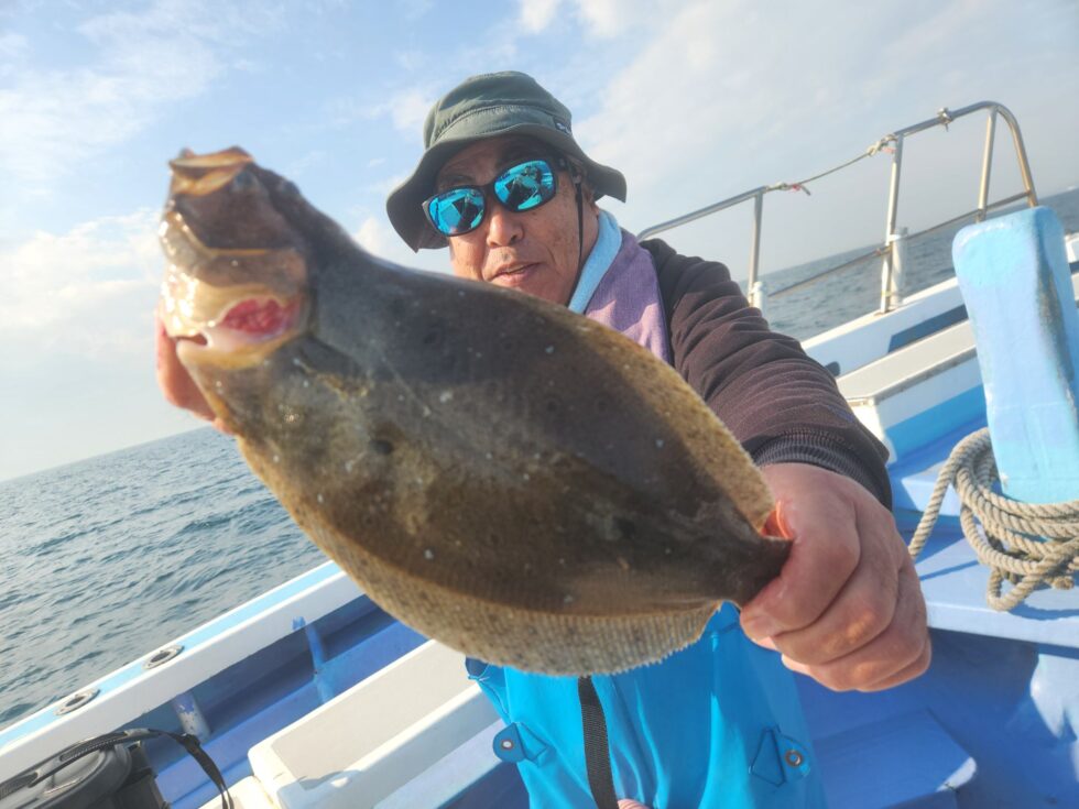 イワシ泳がせ船！