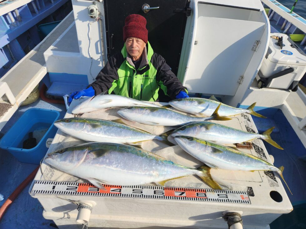 泳がせ船、ブリ、ワラサぼこぼこ！