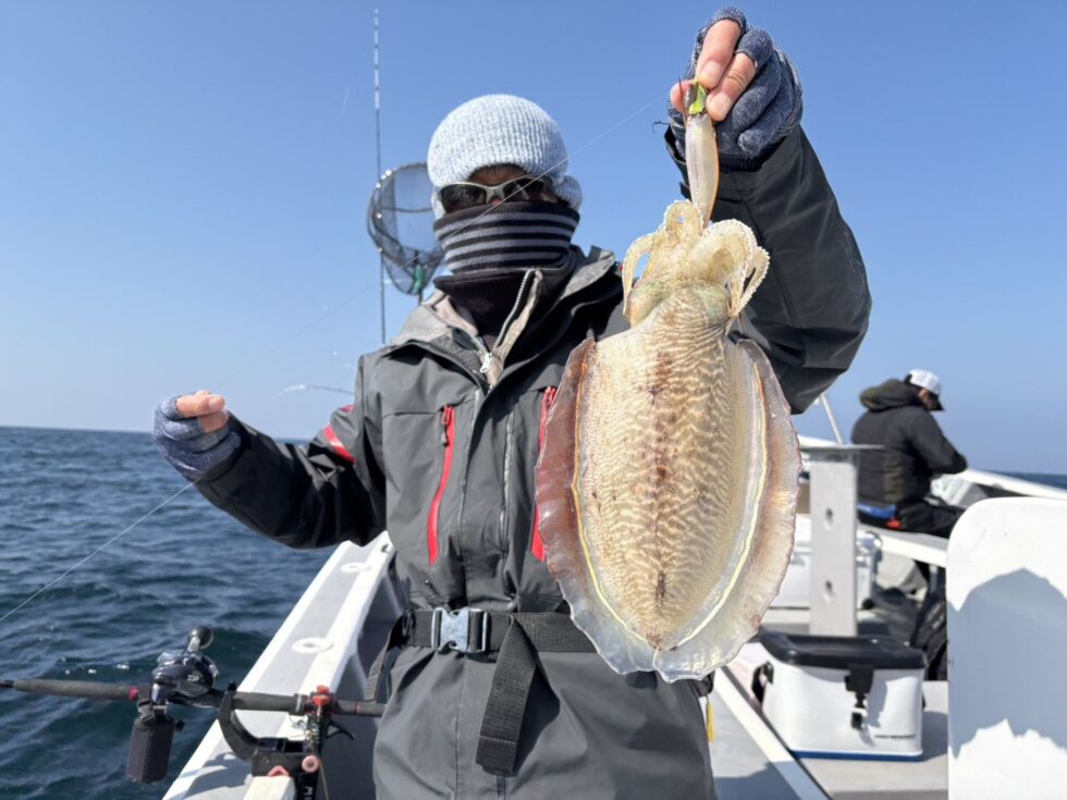 明日(土)泳がせ船(第二忠栄丸)、コウイカ船(第十一忠栄丸)、出船確定です！