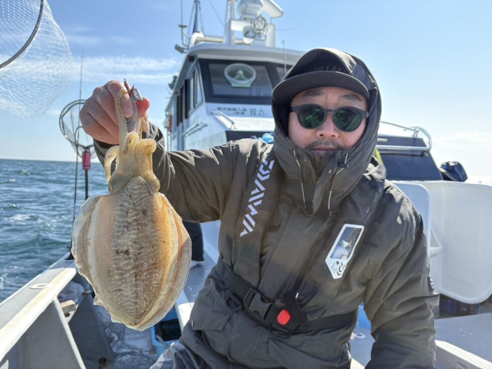 ２隻分乗で出船でした。