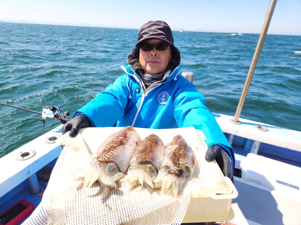 2隻分乗ゆったり釣行でした!