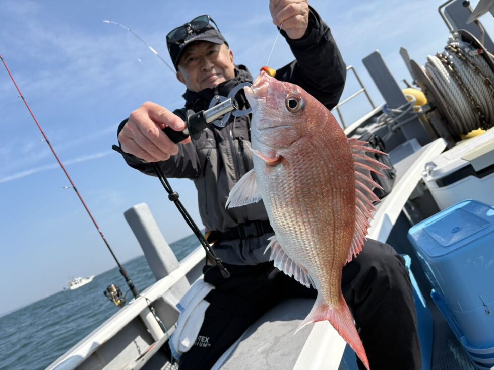 一つテンヤ真鯛船！