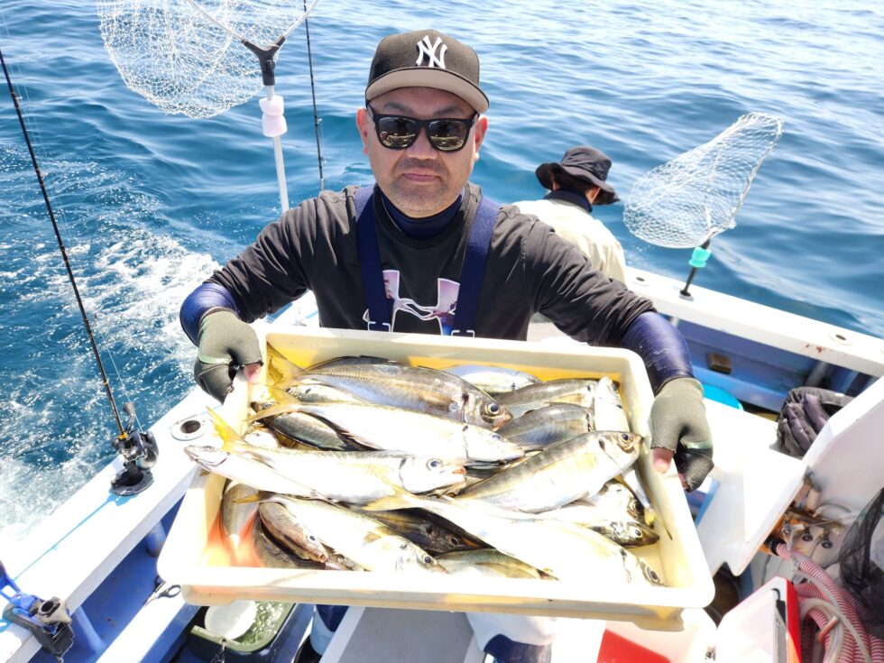 マアジ中心に好調！