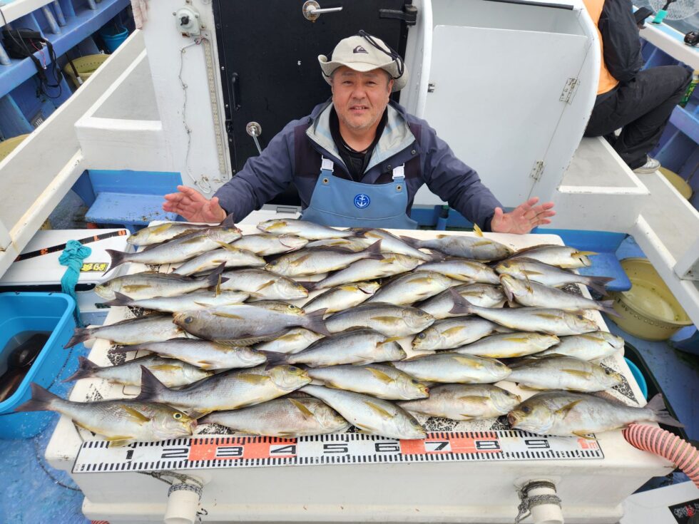 大山沖イサキ荒食いっ！