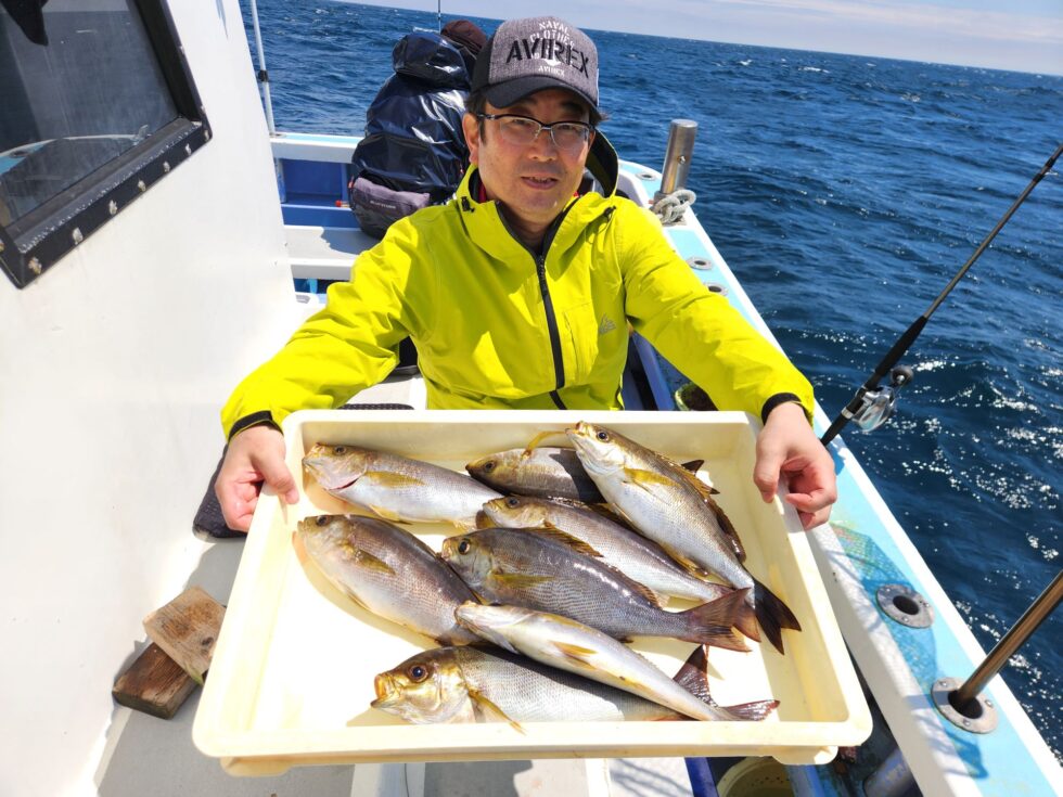 明日イサキ出船確定です！