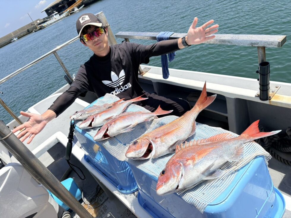 一つテンヤ真鯛釣り爆発中！