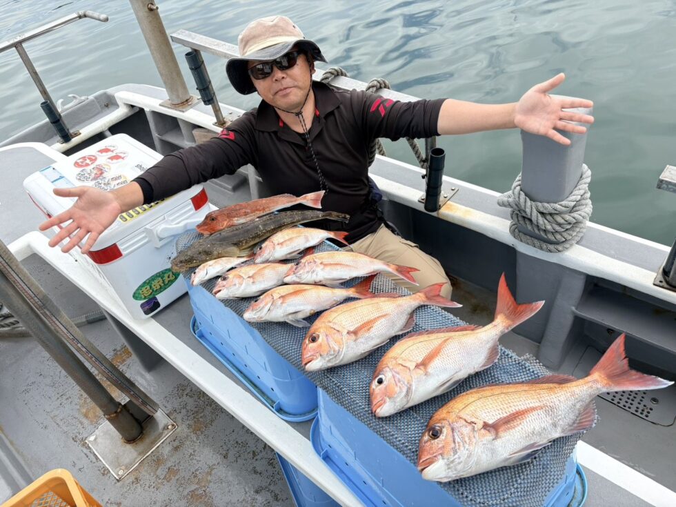 一つテンヤ真鯛出船！真鯛絶好調ー！