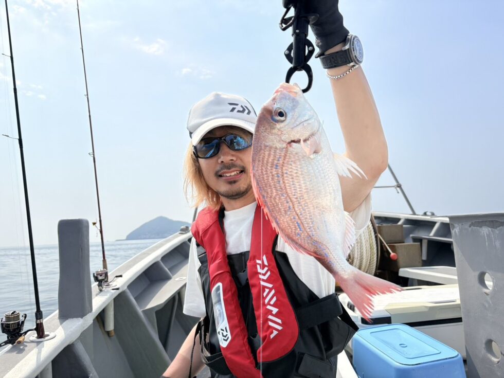 明日(土)よりテンヤタチウオ専門第十一ジャンボ船で出船です。ゆったりお楽しみ下さい
