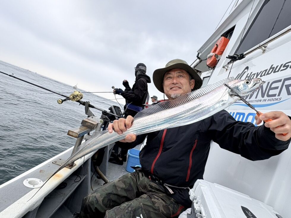 大型タチウオとの駆け引きが熱いっ！