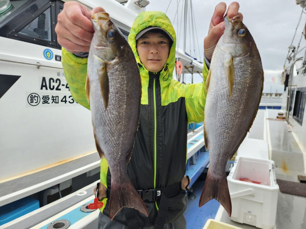 大山沖イサキ出船！