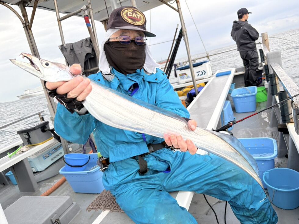 ２隻分乗ゆったり釣行でした