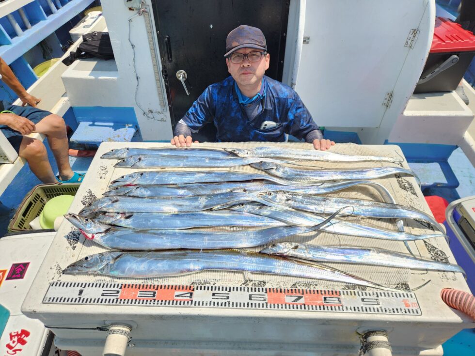 伊良湖水道テンヤタチウオ専門！魚影濃いですよ！