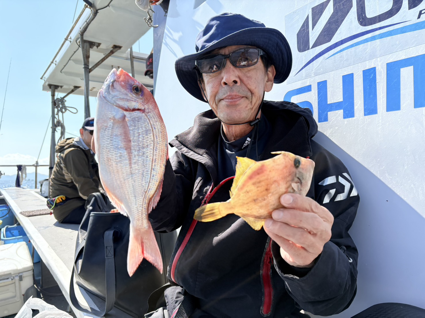 伊勢湾一つテンヤ真鯛爆発ー！最大52㎝、多彩な釣果！ 写真22