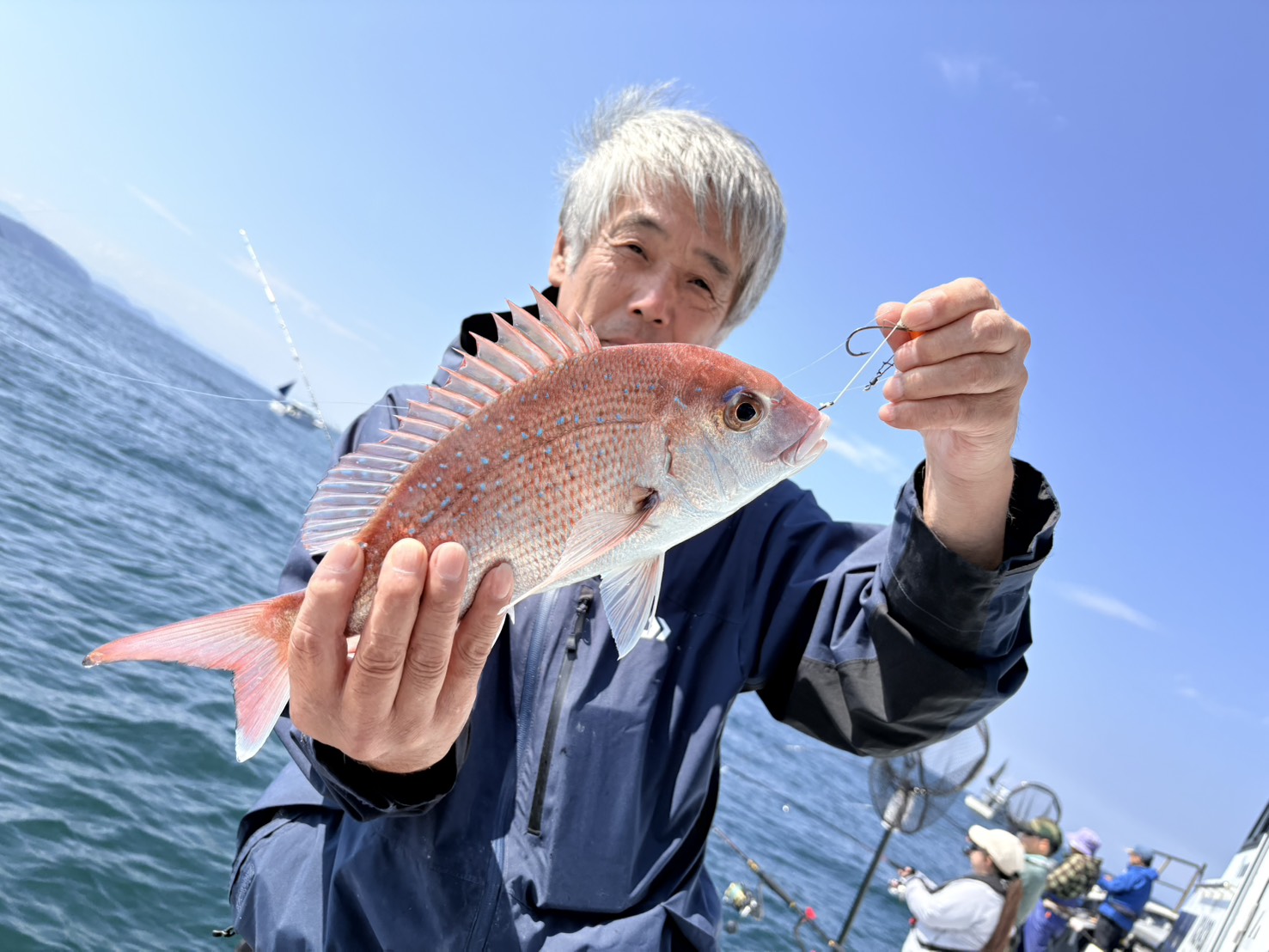 伊勢湾一つテンヤ真鯛爆発ー！最大52㎝、多彩な釣果！ 写真12