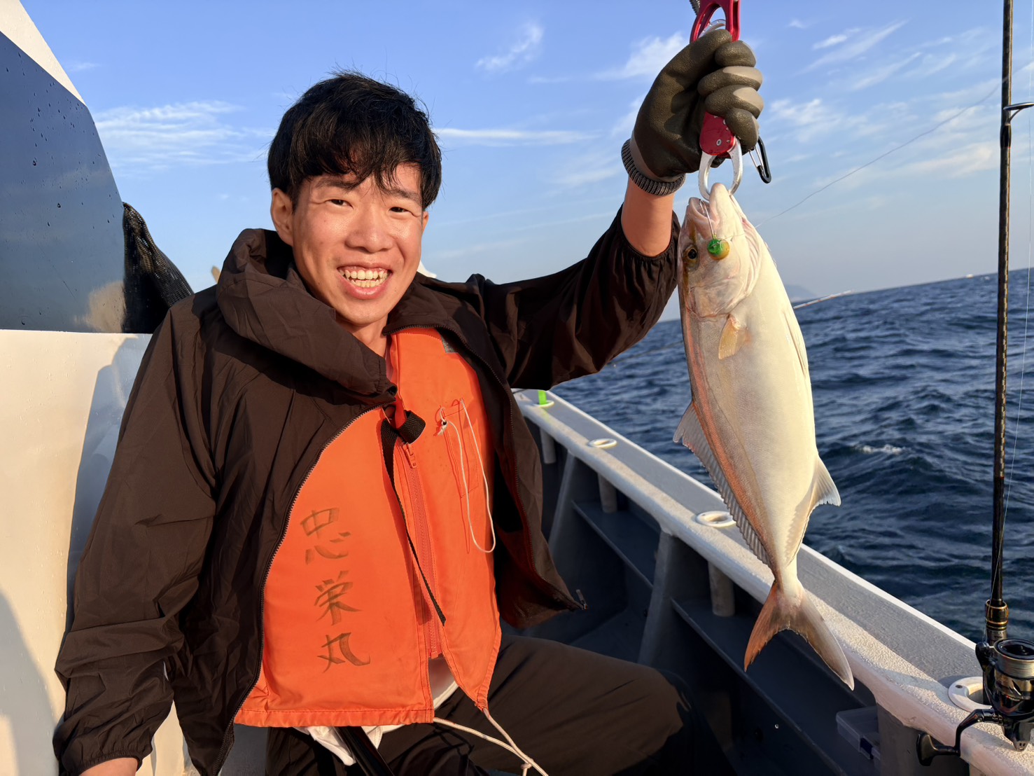 伊勢湾一つテンヤ真鯛爆発ー！最大52㎝、多彩な釣果！ 写真5