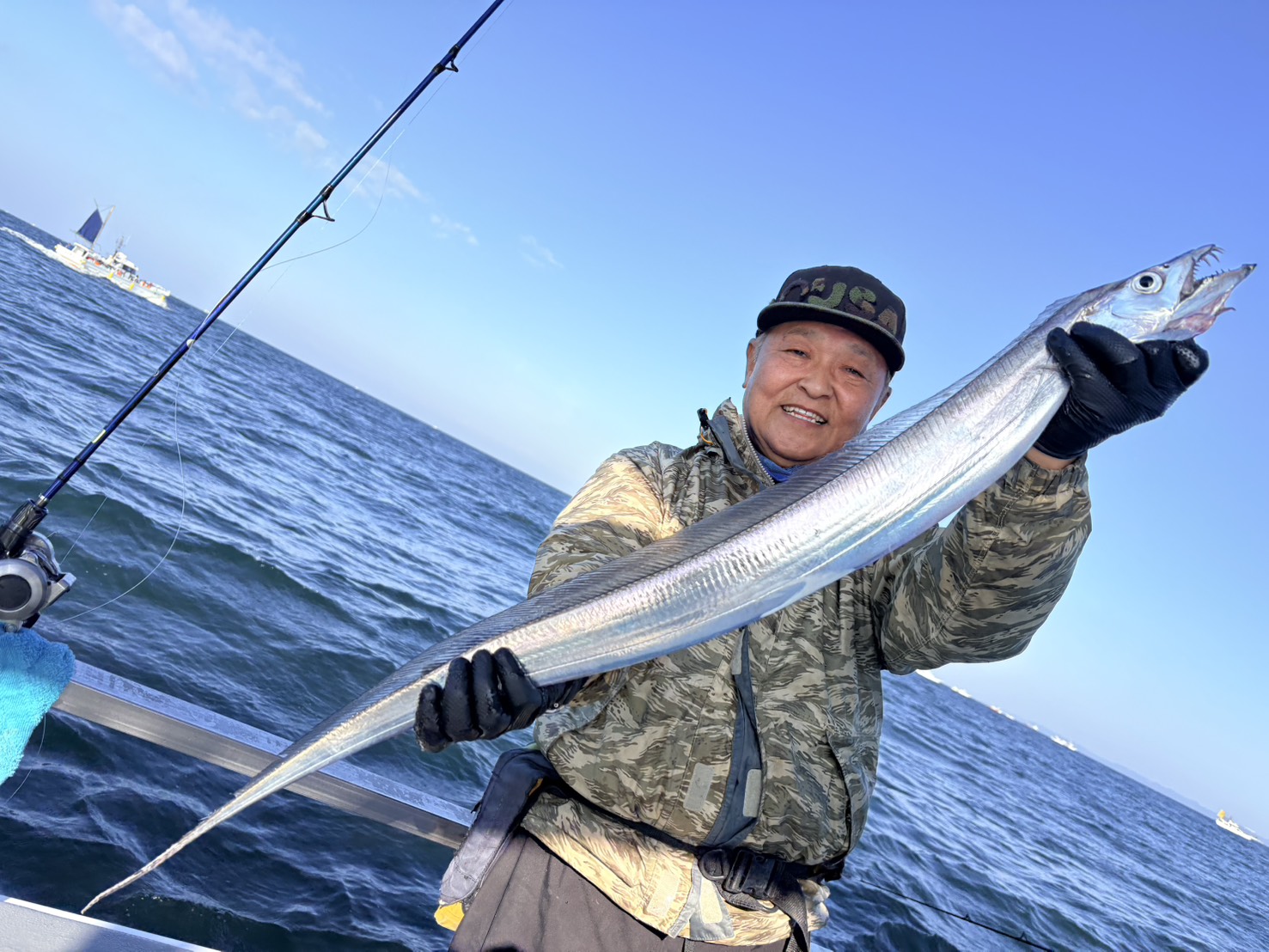 最大123cm！竿頭59本、爆釣です！
