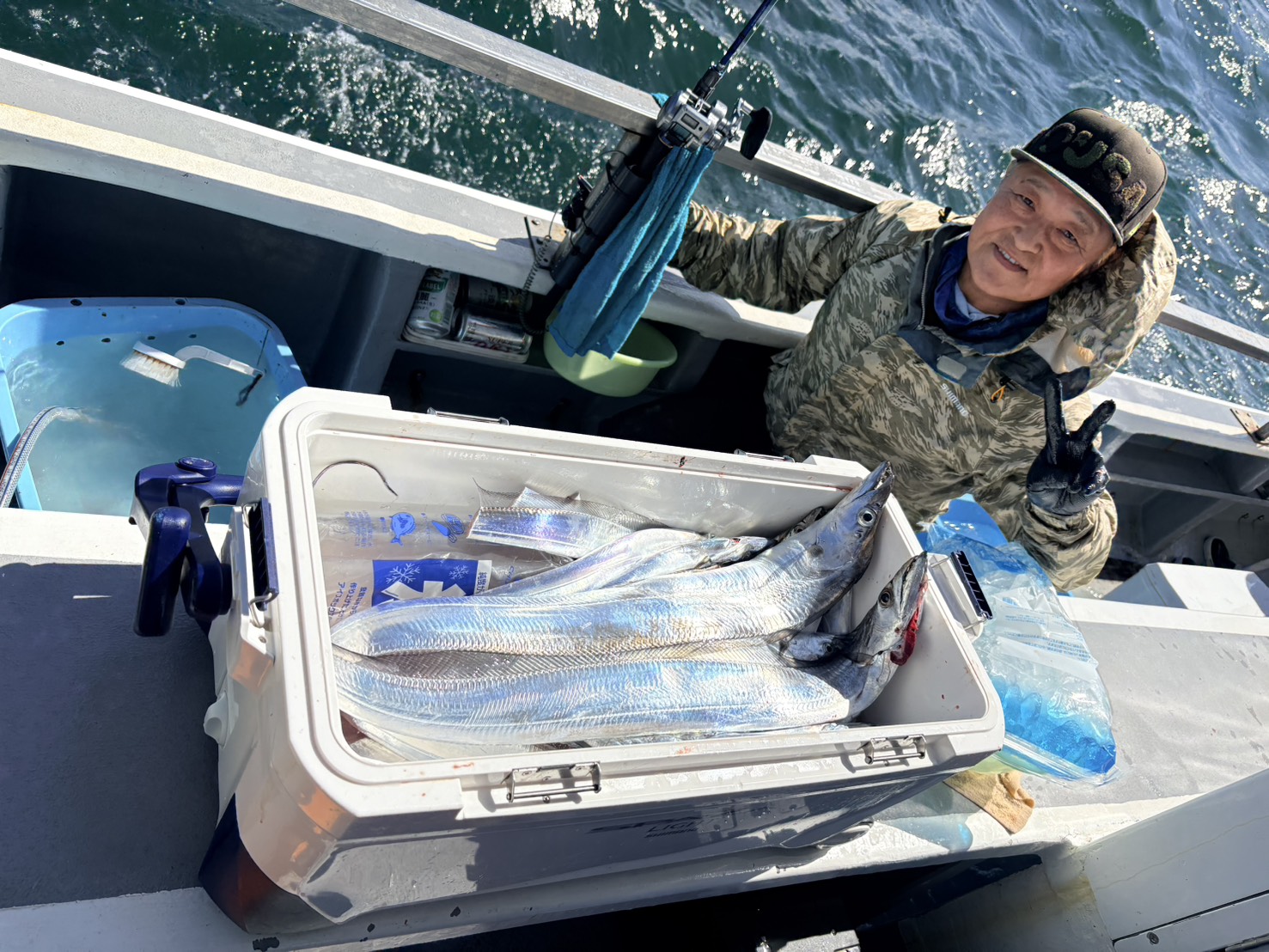 最大123cm！竿頭59本、爆釣です！
