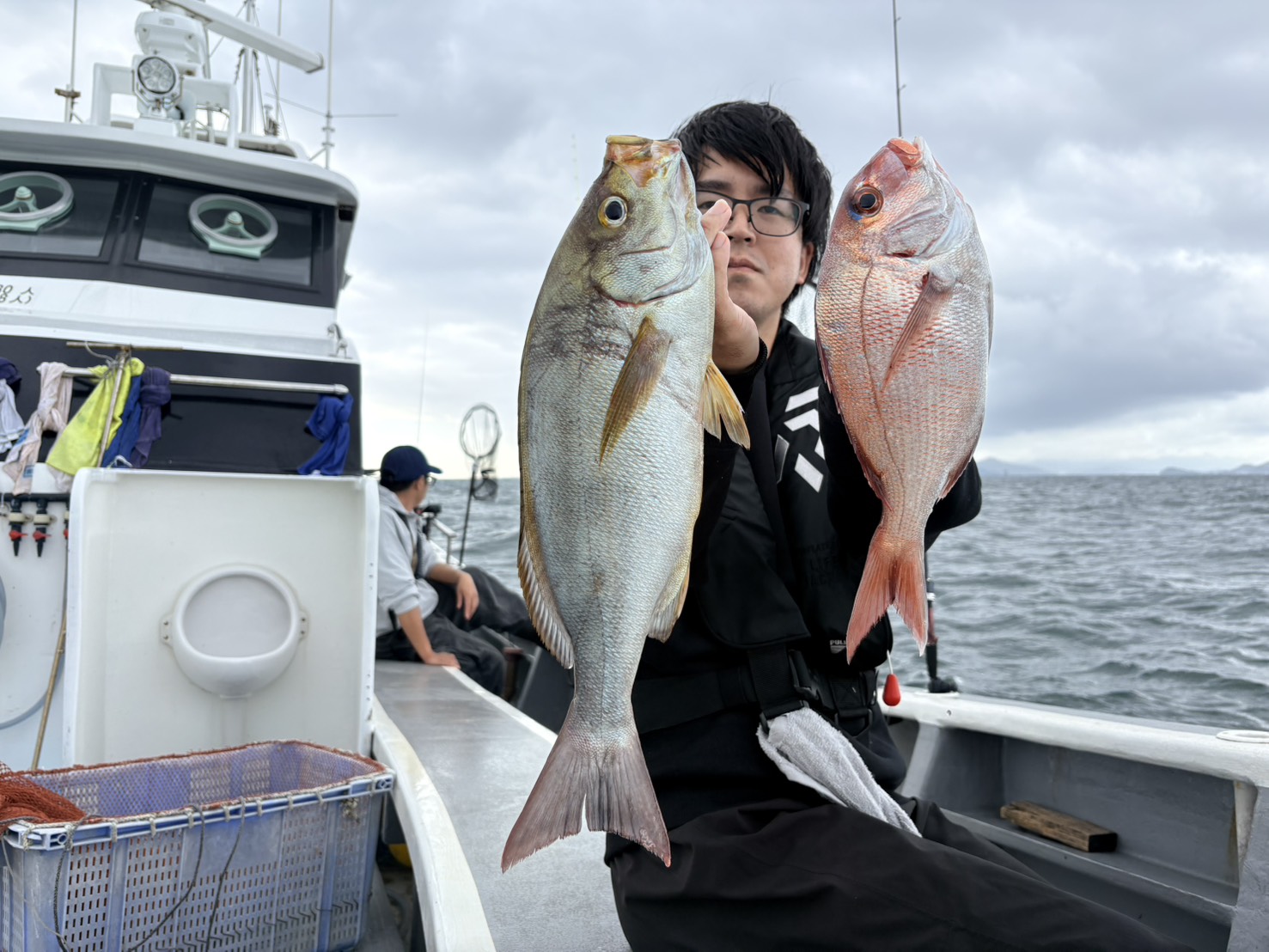 最大51㎝、伊勢湾一つテンヤ真鯛出船！ 写真6