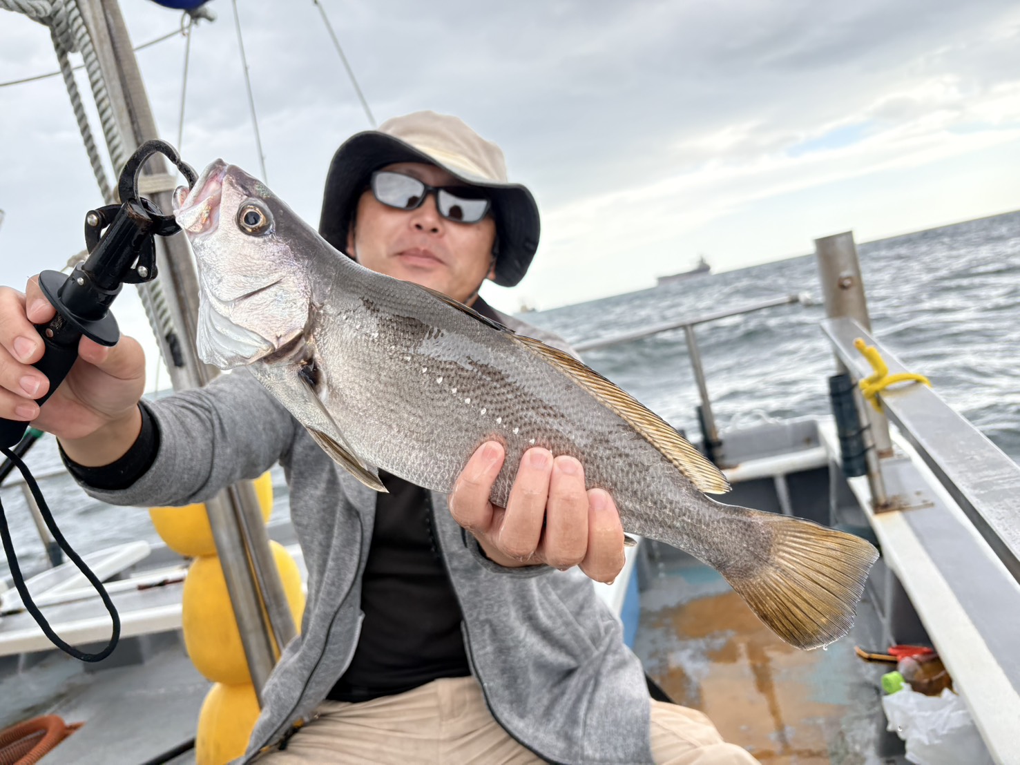 最大51㎝、伊勢湾一つテンヤ真鯛出船！ 写真5