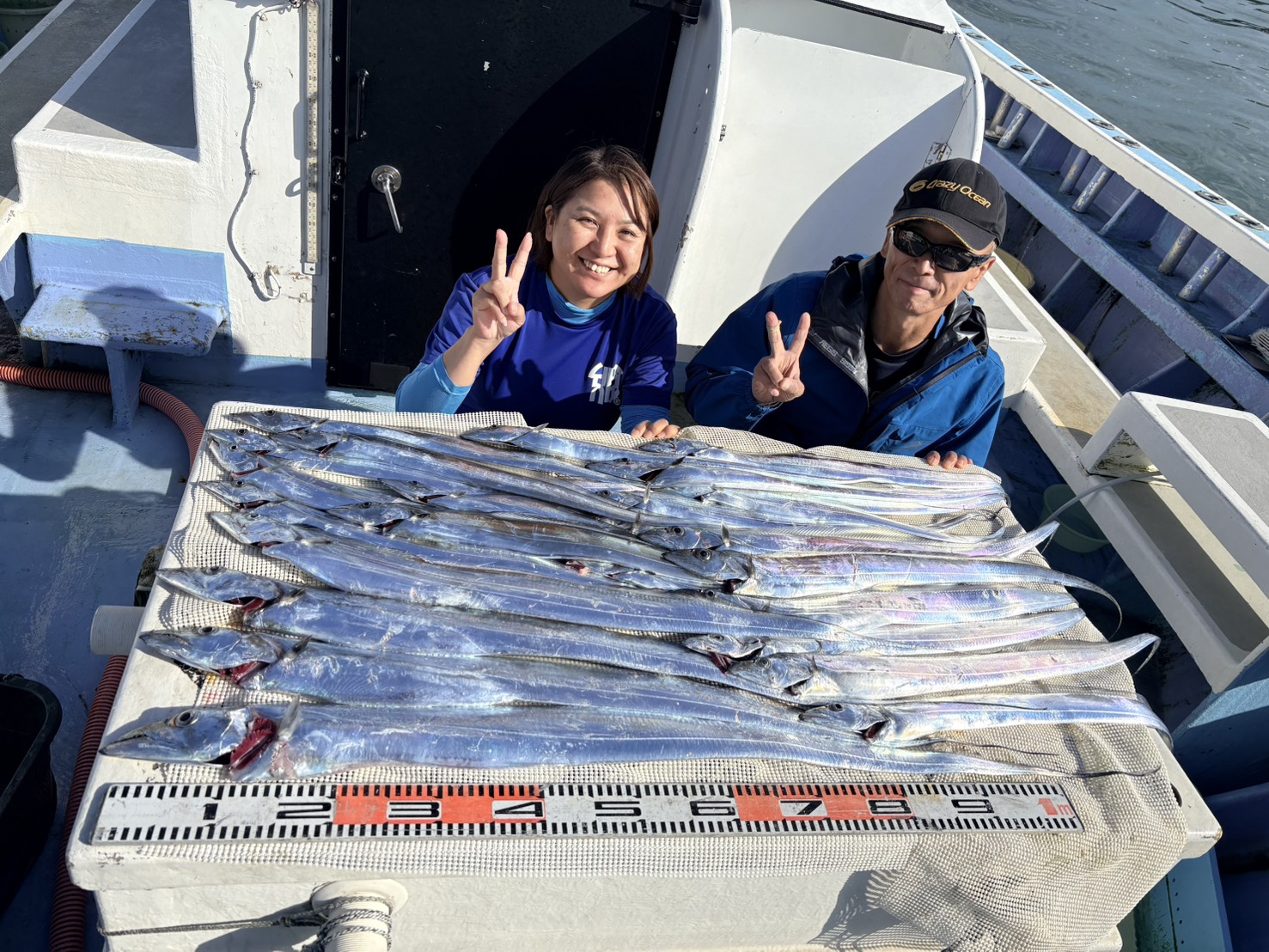 伊良湖水道大型タチウオ爆釣ー！ 写真34