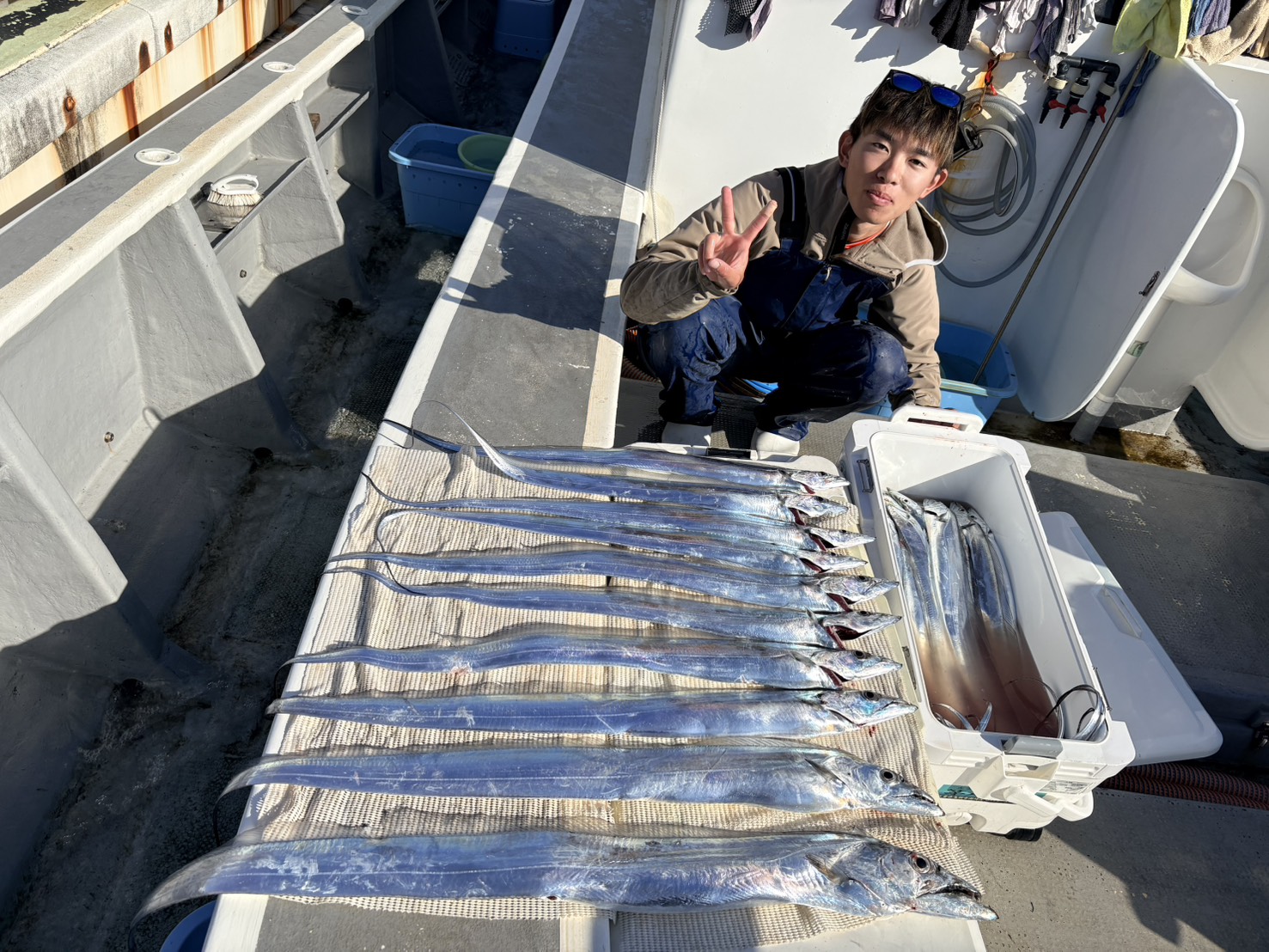 伊良湖水道大型タチウオ爆釣ー！ 写真20