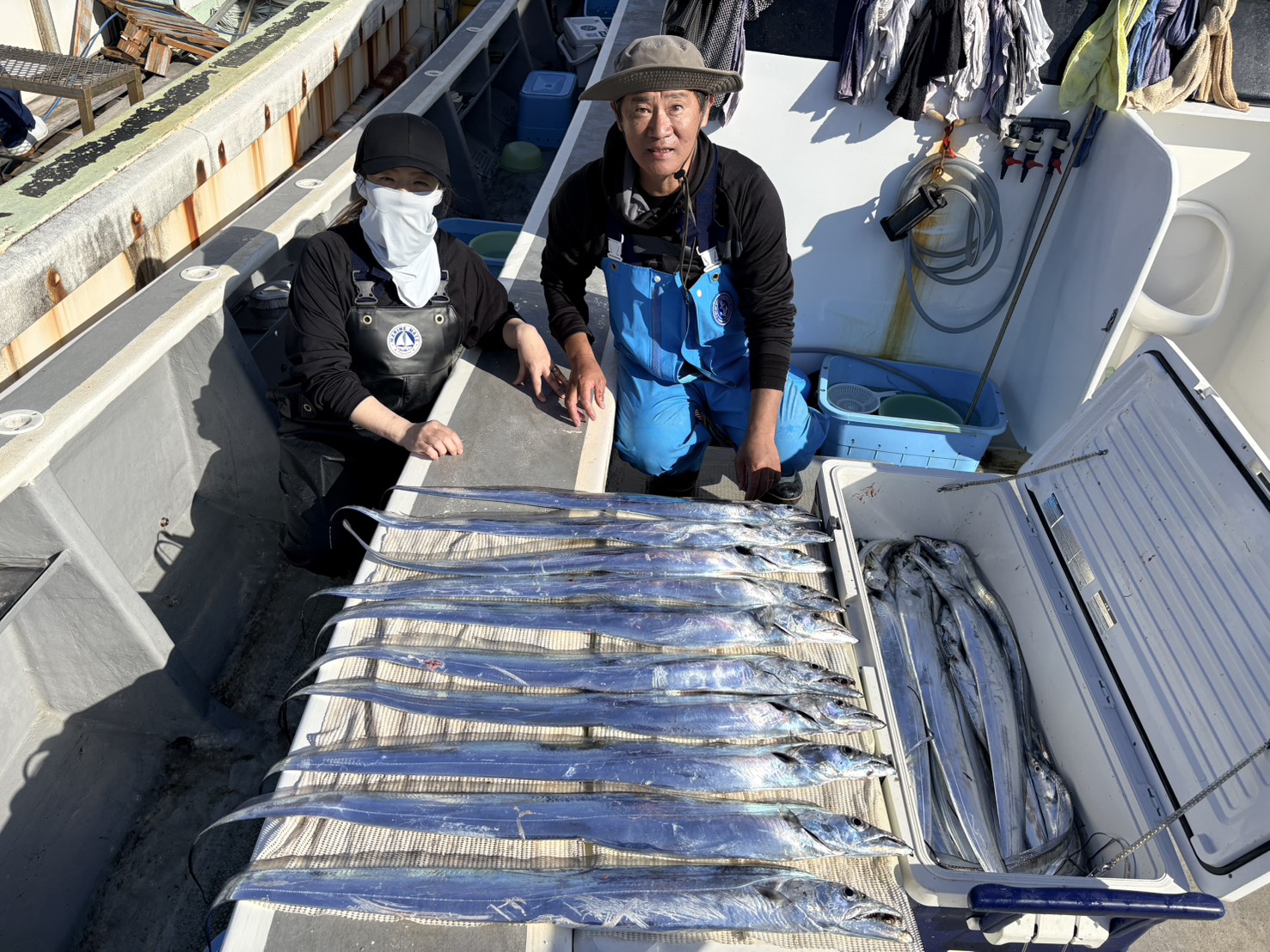 伊良湖水道大型タチウオ爆釣ー！ 写真17