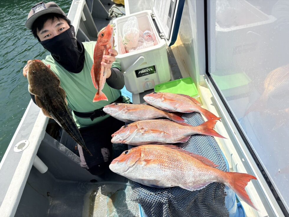 一つテンヤ真鯛！釣りまくりー！